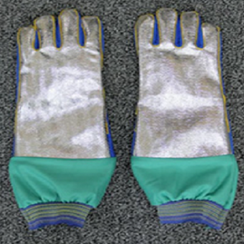 Aluminized Heat Resistant Gloves with Sleeve image